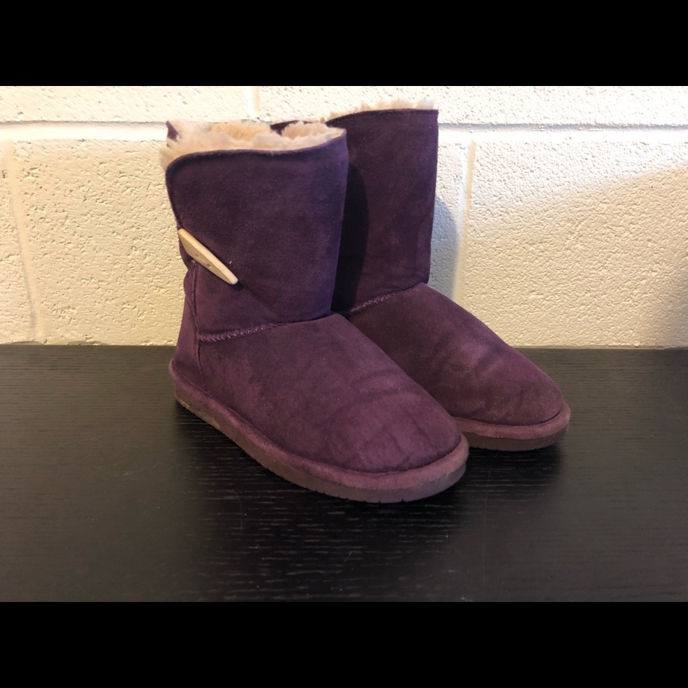 Girls BEARPAW winter boots size us 4